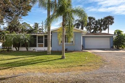 18116 Pioneer Road, Fort Myers, FL 33908 - Photo 1