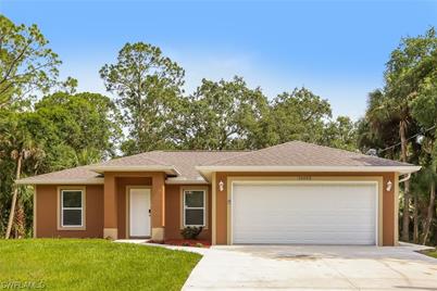 19095 Roosevelt Avenue, Port Charlotte, FL 33954 - Photo 1