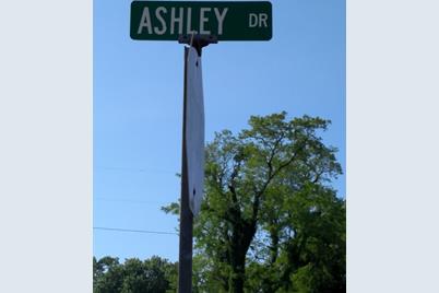 66 Ashley Drive - Photo 1