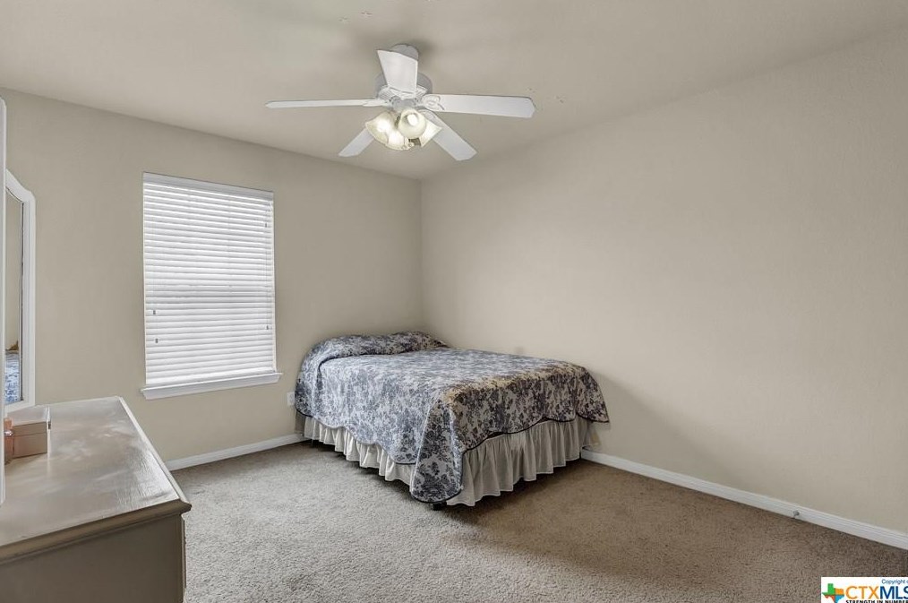 509 Chapel Bnd, New Braunfels TX 78130-3190 exterior