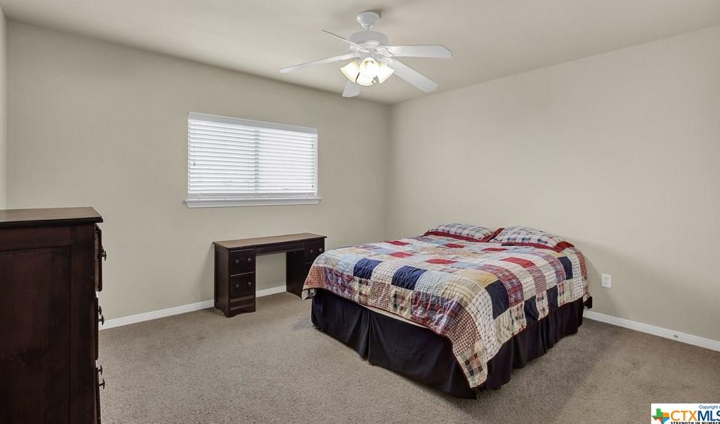 509 Chapel Bnd, New Braunfels TX 78130-3190 exterior