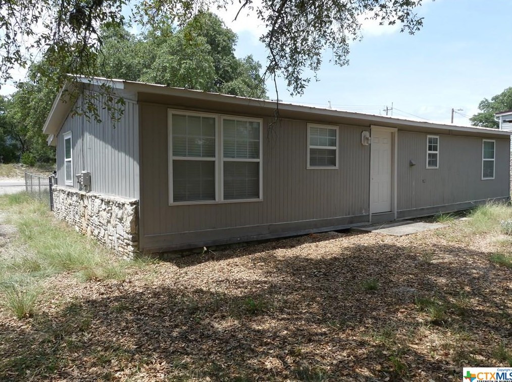 1144 Canyon Bnd, New Braunfels, TX 78133-6145