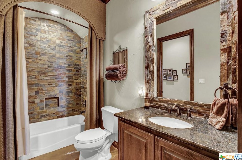 2165 Appellation, New Braunfels TX 78132-2773 exterior