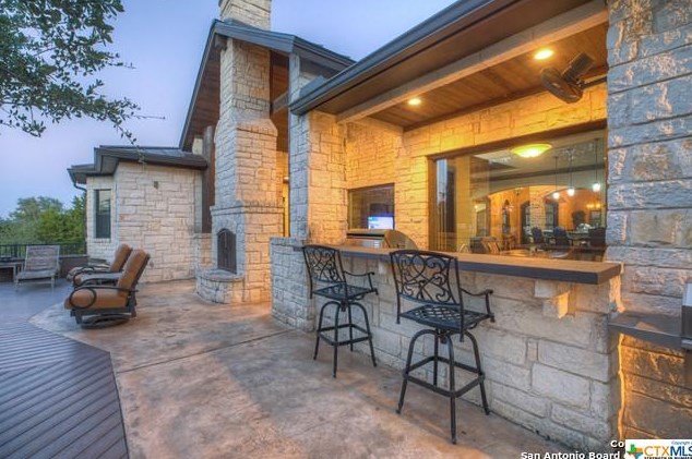 2165 Appellation, New Braunfels TX 78132-2773 exterior