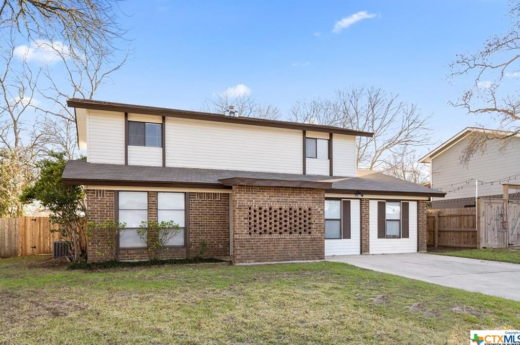 902 Monte Vista Dr, Mendoza, TX 78644-1902