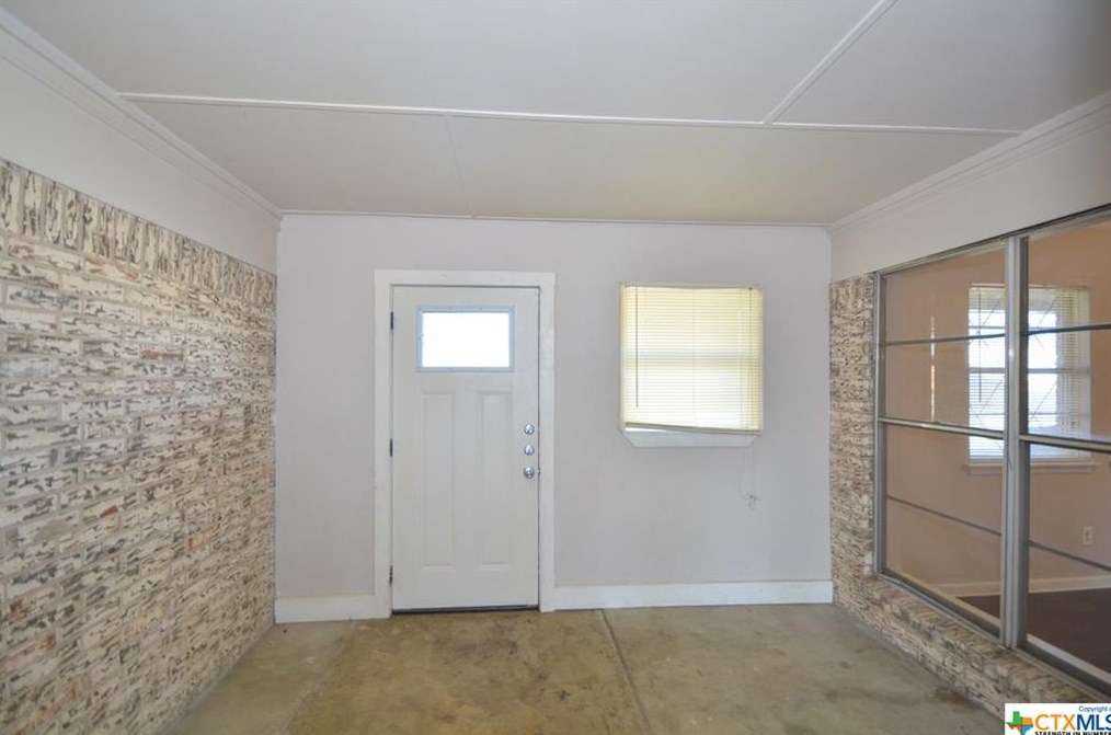 1806 Trimmier Rd, Killeen, TX 76541-8906