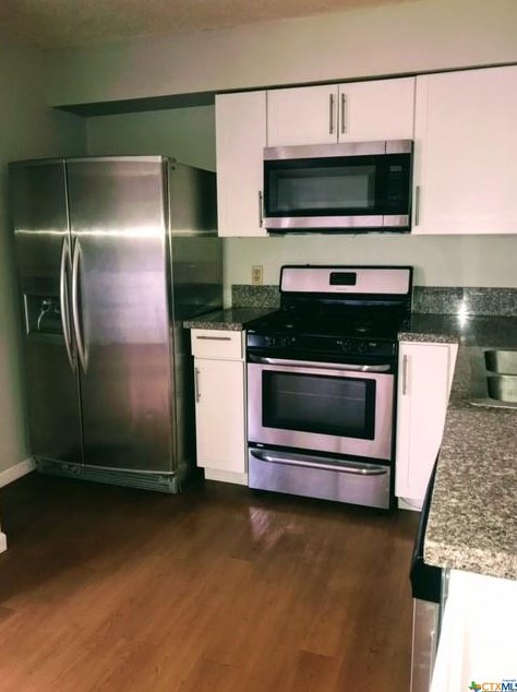 707 Bracewood Cir, San Marcos, TX 78666