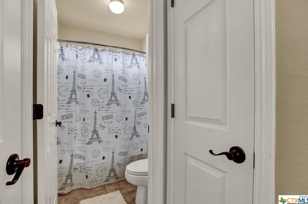 777 San Mateo, New Braunfels TX 78132-2874 exterior