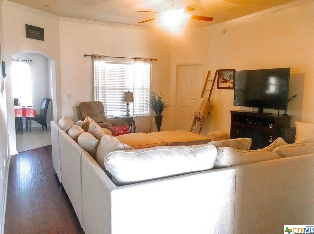 1005 Macy Dr, Belfalls, TX 76579-2678