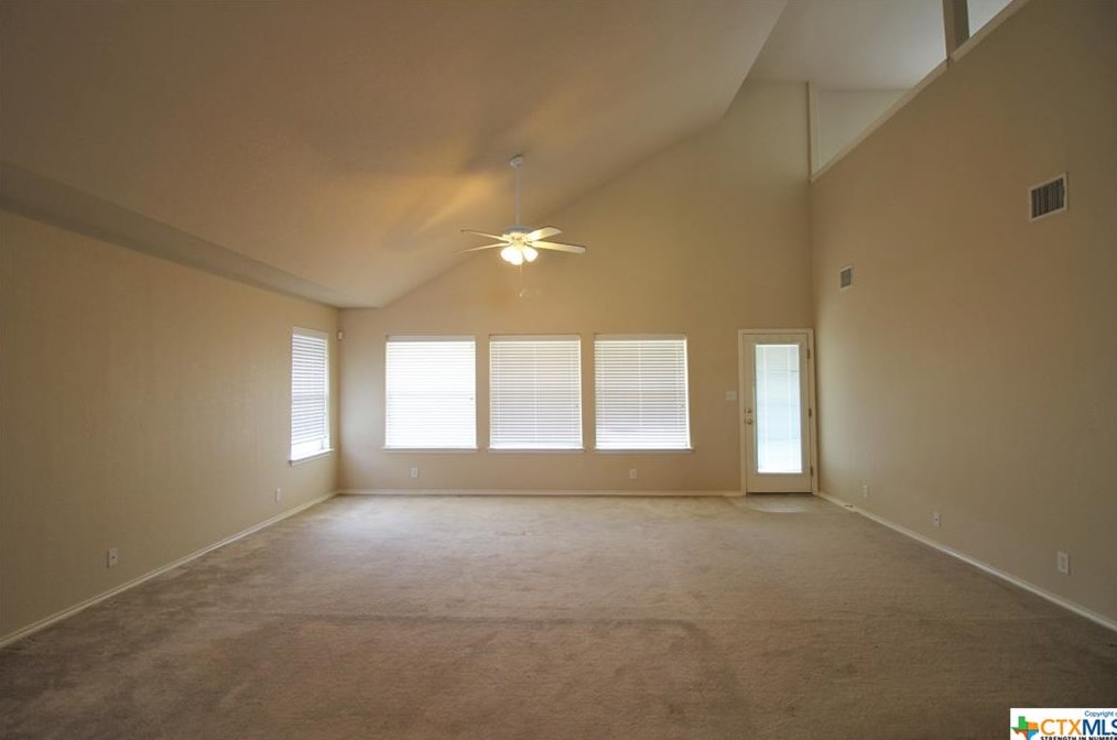 2390 Dove Crossing Dr, New Braunfels, TX 78130