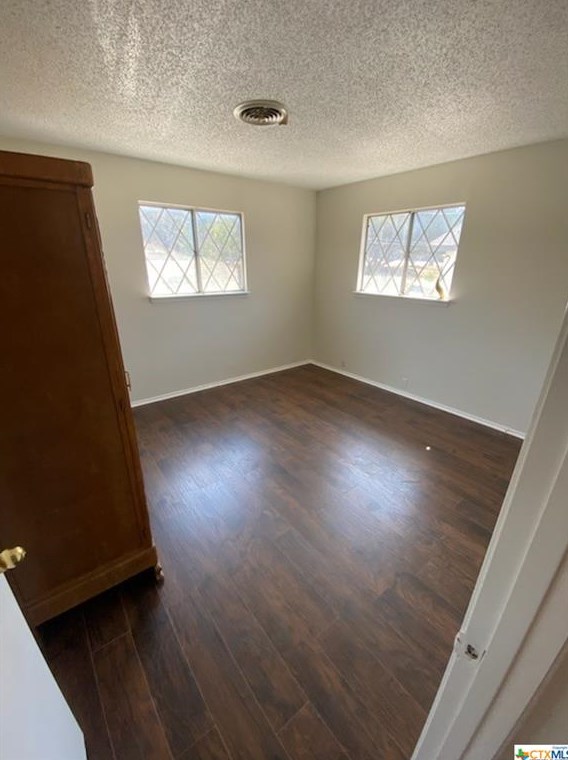 631 Scenic Dr, New Braunfels TX 78133-3675 exterior