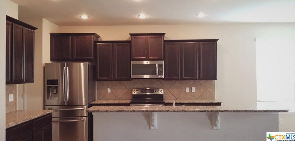 5120 Siltstone Loop, Killeen TX 76542-5860 exterior