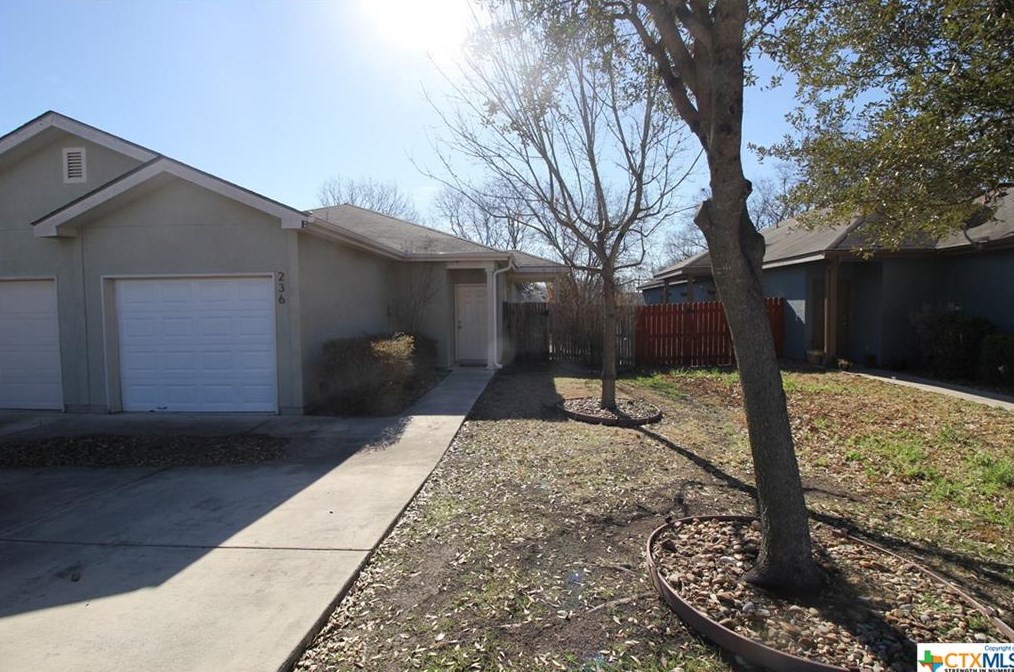 236 Anne Louise Dr #b, New Braunfels, TX 78130