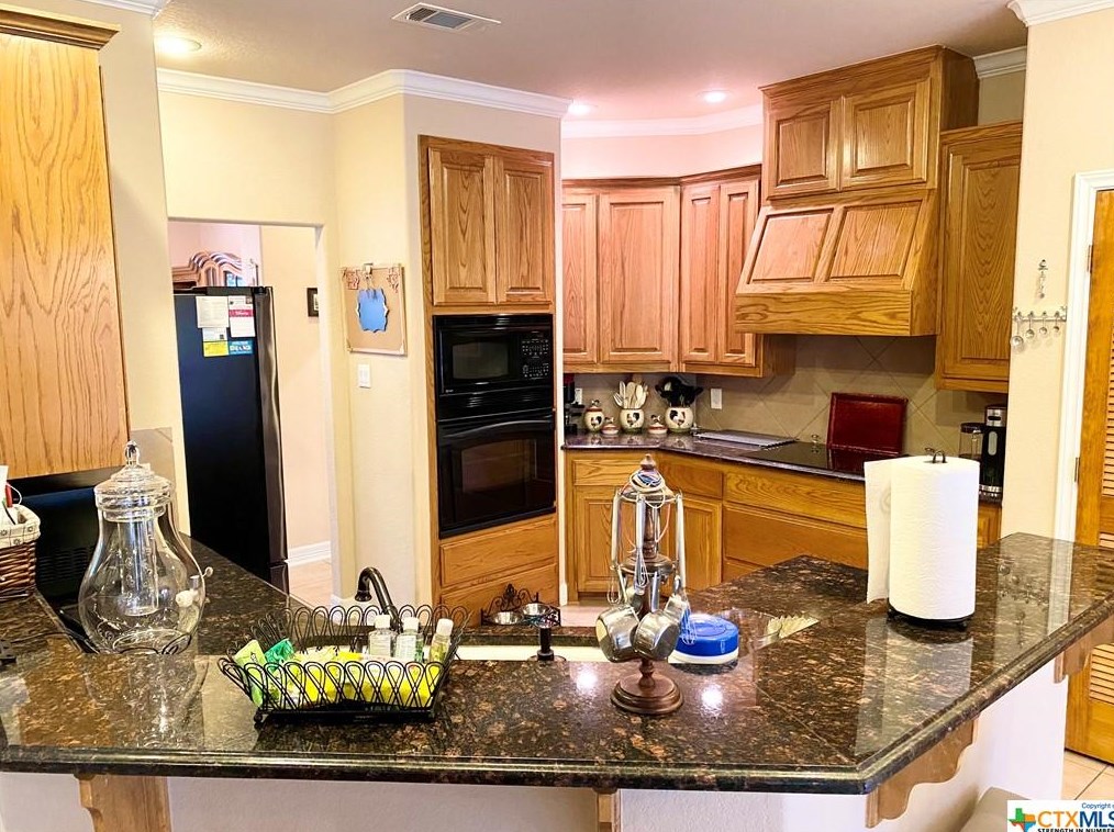 404 Prospector Trl, Killeen TX 76548-2422 exterior