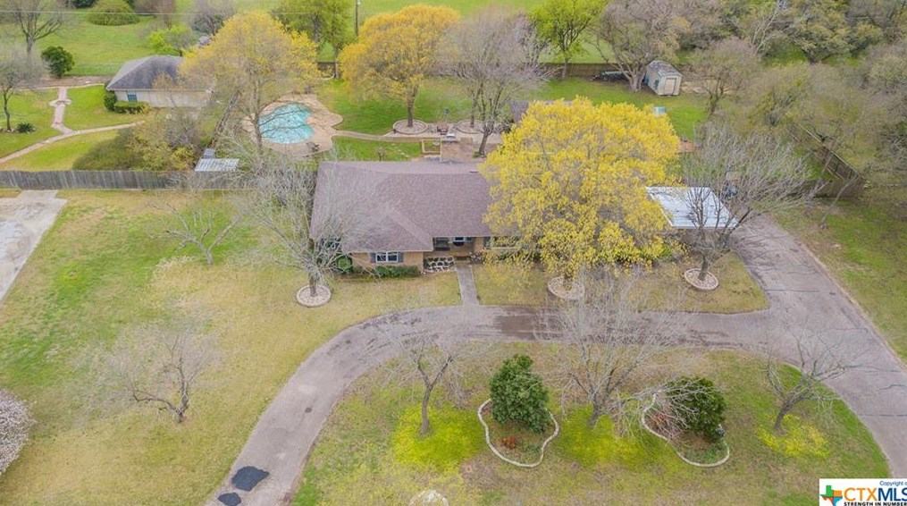 3015 Slough Dr, Temple, TX 76502-3977