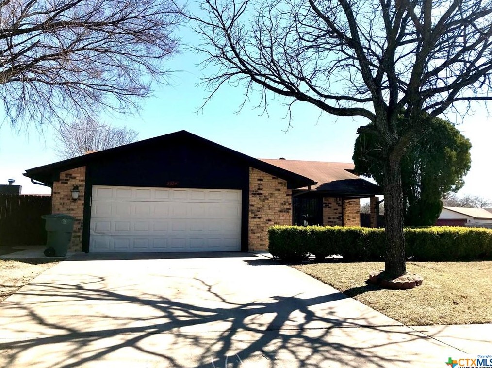 2324 Botanical Dr, Killeen, TX 76542-1707