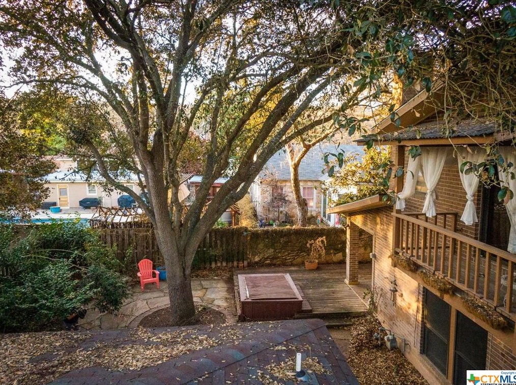 1065 Booneville Ave, New Braunfels TX 78130-4912 exterior