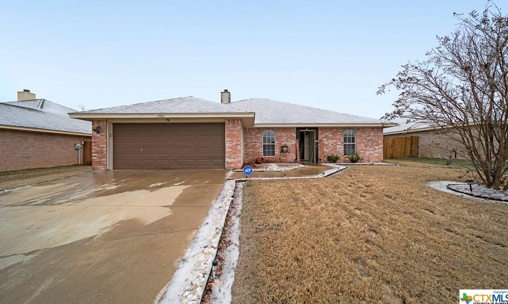4502 Lonesome Dove Dr, Killeen, TX 76549-3011