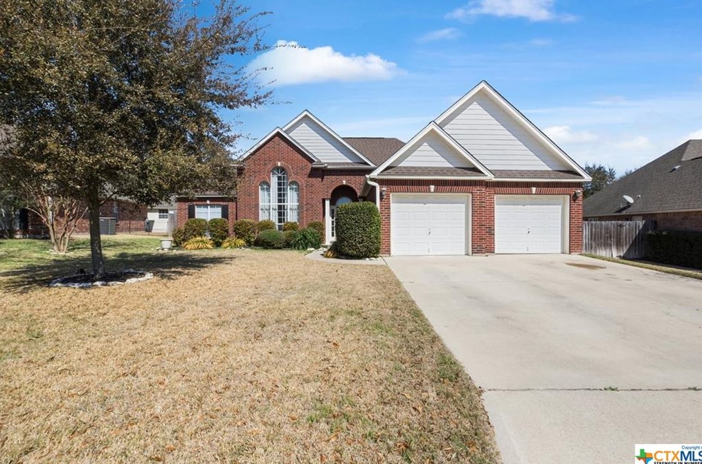 2512 Wilshire Dr, Temple, TX 76502-7325