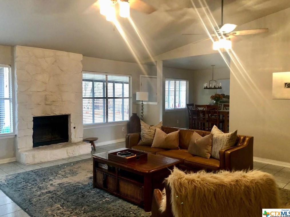 9303 Independence Loop, Austin, TX 78748-6373
