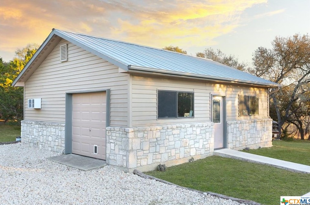 891 Bendel Ranch Rd, New Braunfels TX 78133-5914 exterior