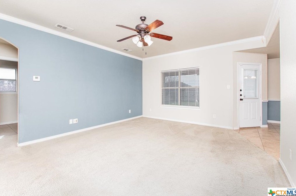 304 Leo Ln, Killeen, TX 76542-6339