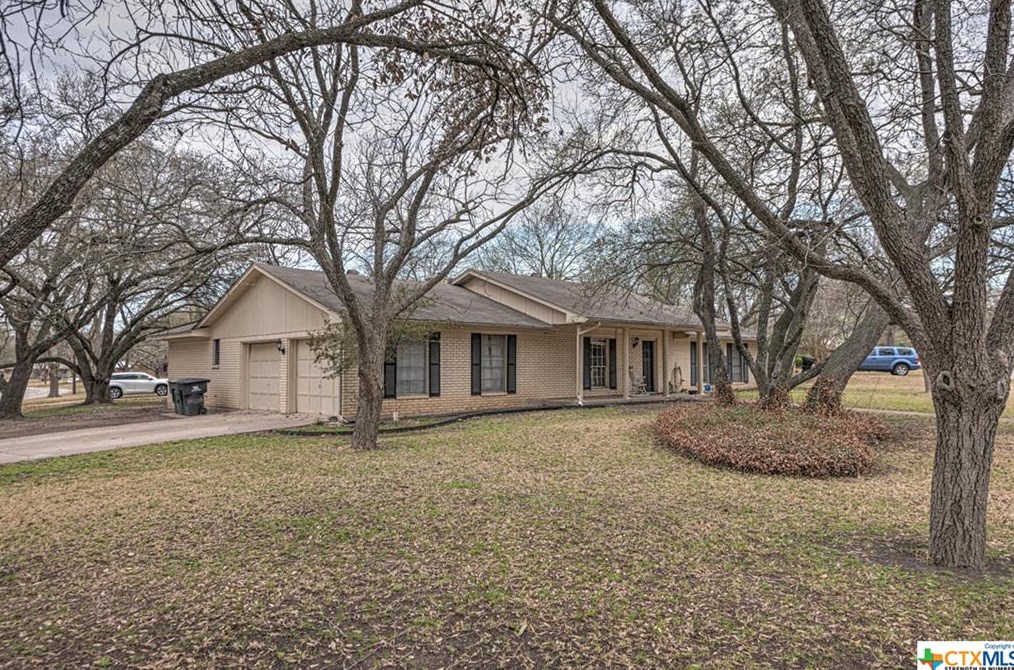 3301 Deer Trl, Temple, TX 76504-3735