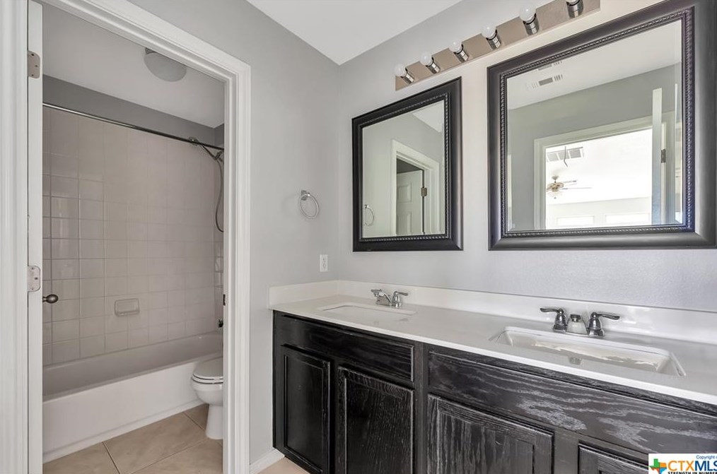 3700 Castleton Dr, Killeen TX  76542-6400 exterior