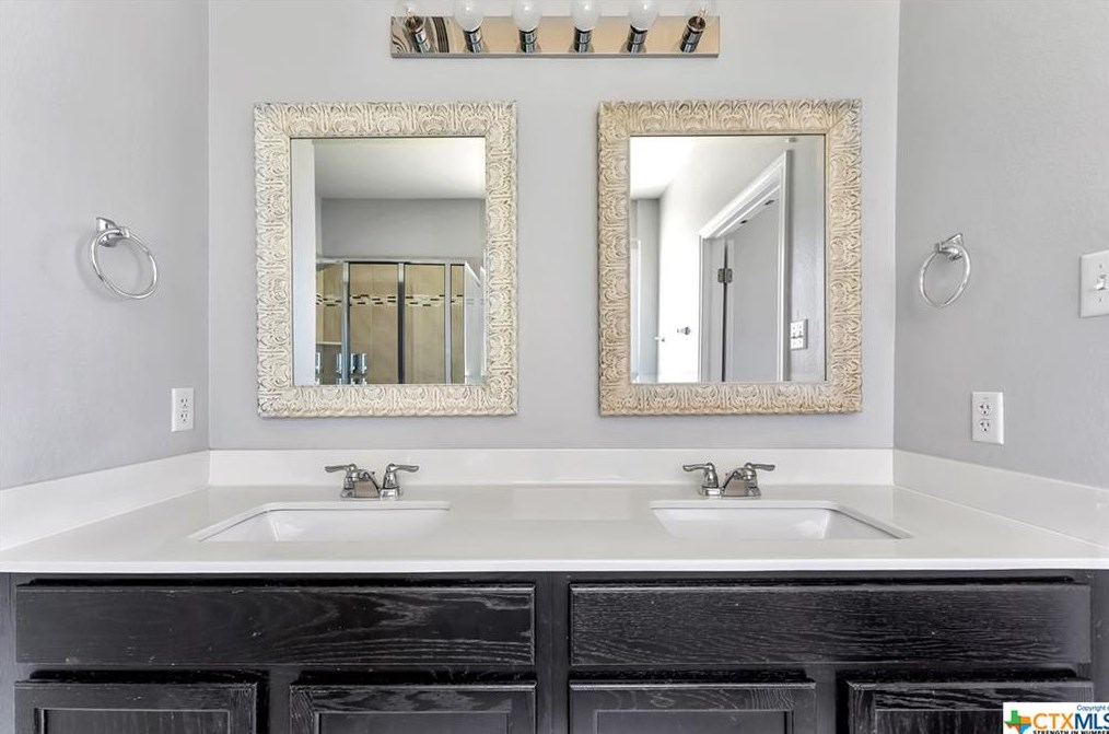 3700 Castleton Dr, Killeen TX  76542-6400 exterior