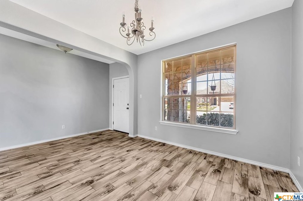 3700 Castleton Dr, Killeen TX  76542-6400 exterior