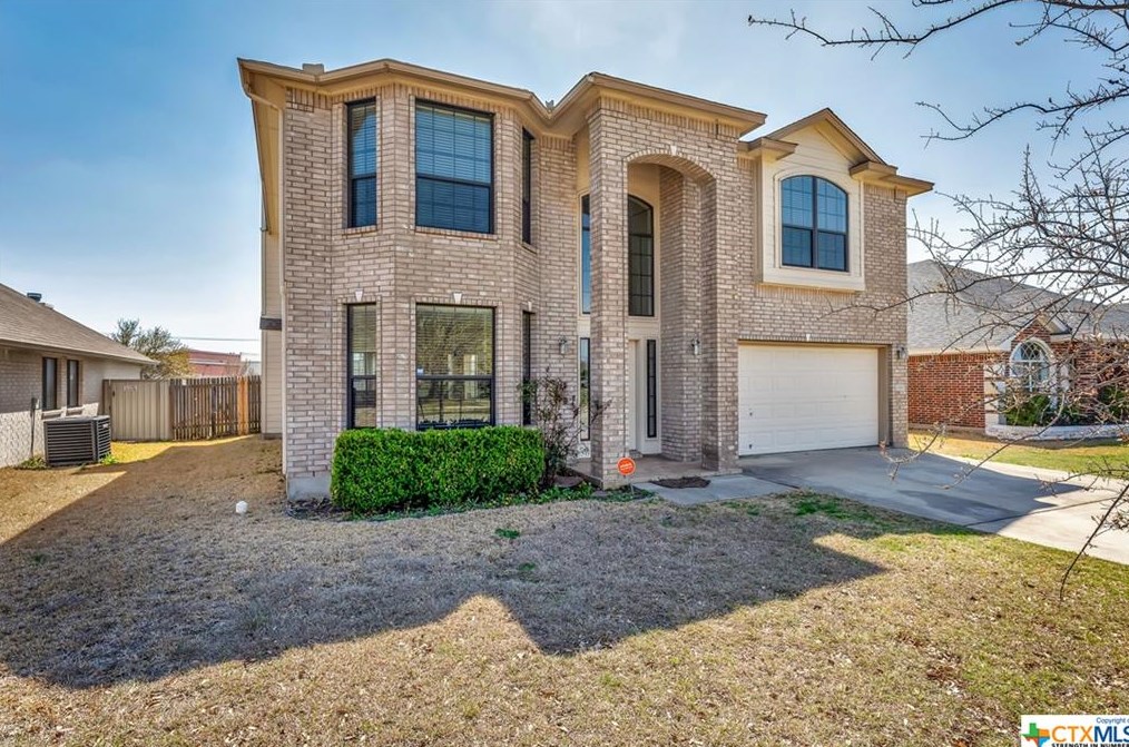 2810 Phoenix Dr, Killeen, TX 76543-5238