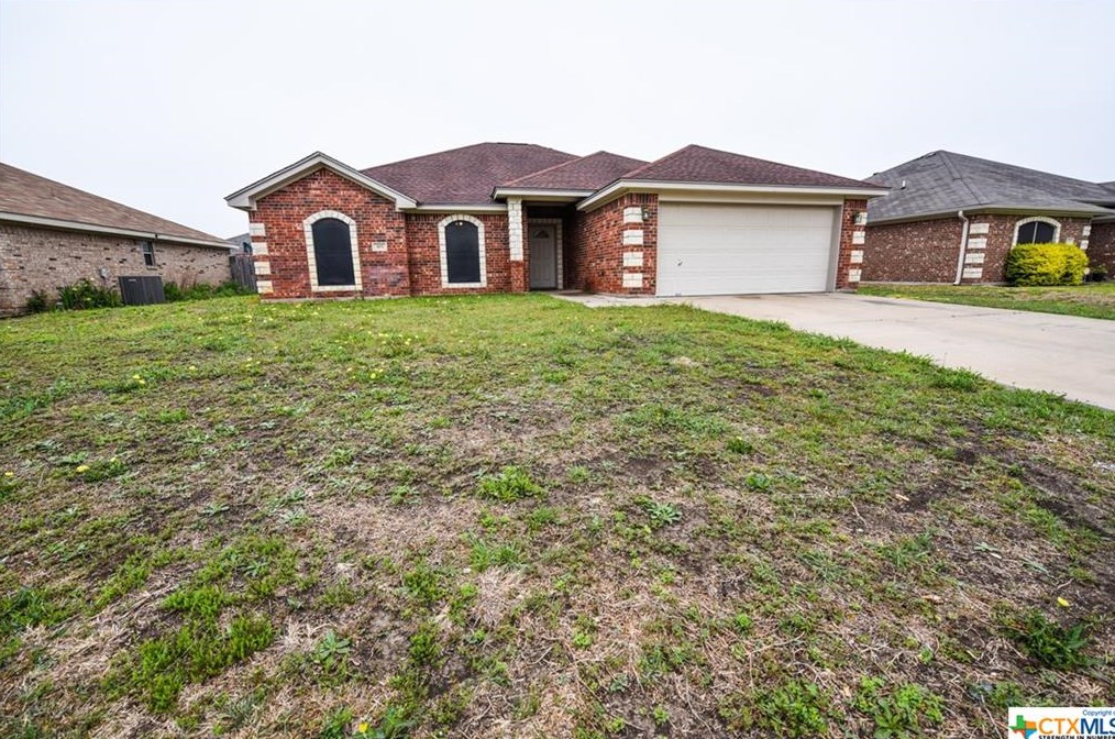 303 Nolan Ridge Dr, Nolanville, TX 76559-4644