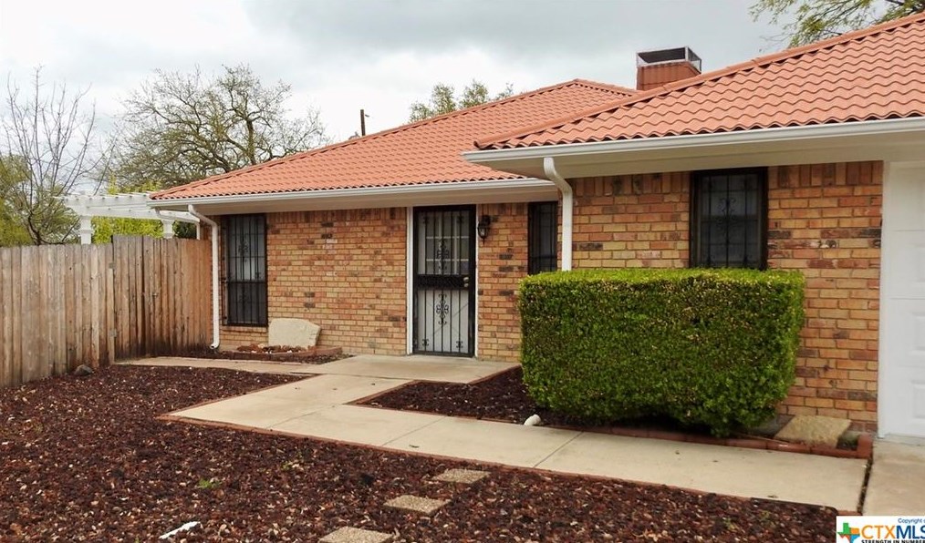 826 Cliffside Dr, Killeen TX 76548 exterior