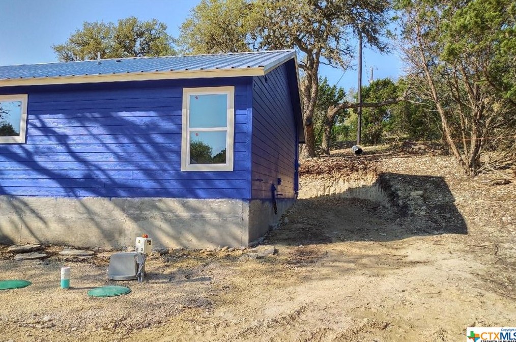963 Deer Run Pass, New Braunfels, TX 78133-3872