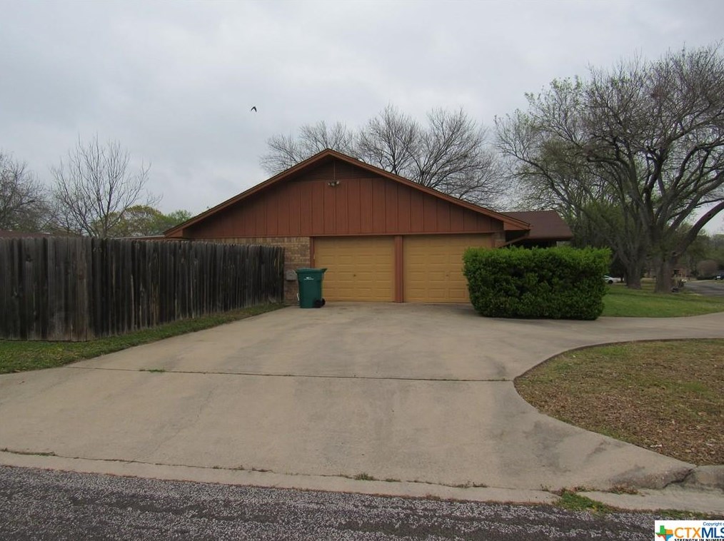 801 Cagle Ln, Killeen, TX 76548-1713