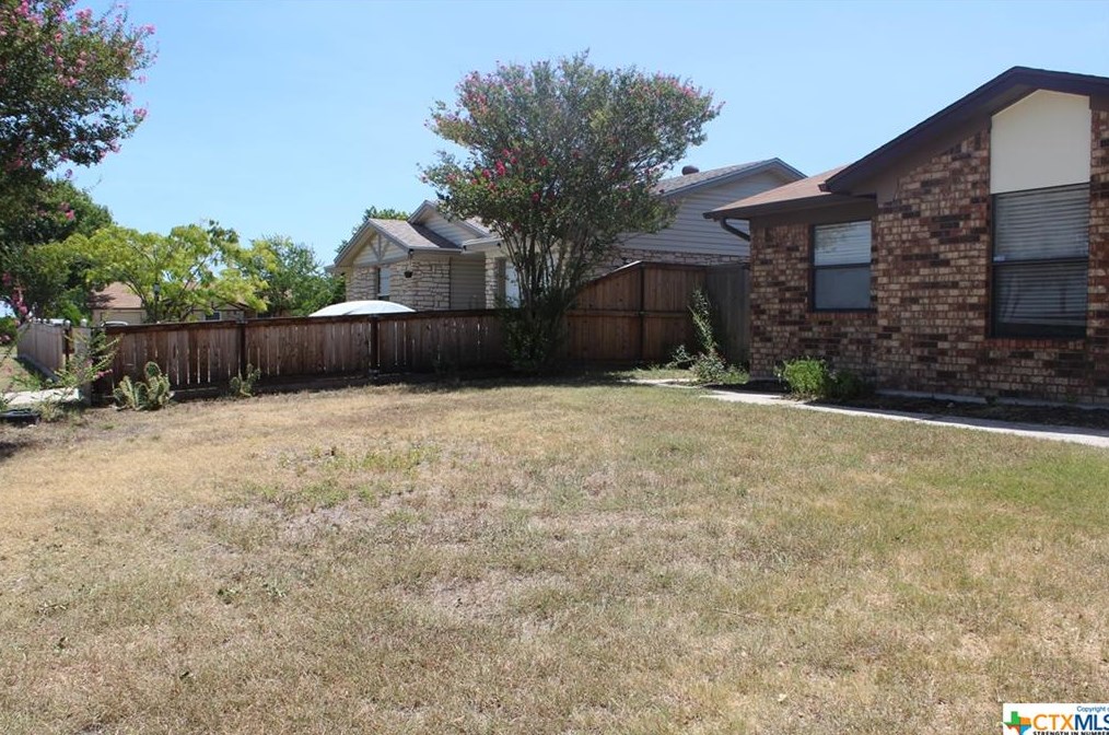 997 Gasisco Dr, Killeen, TX 76548-1474
