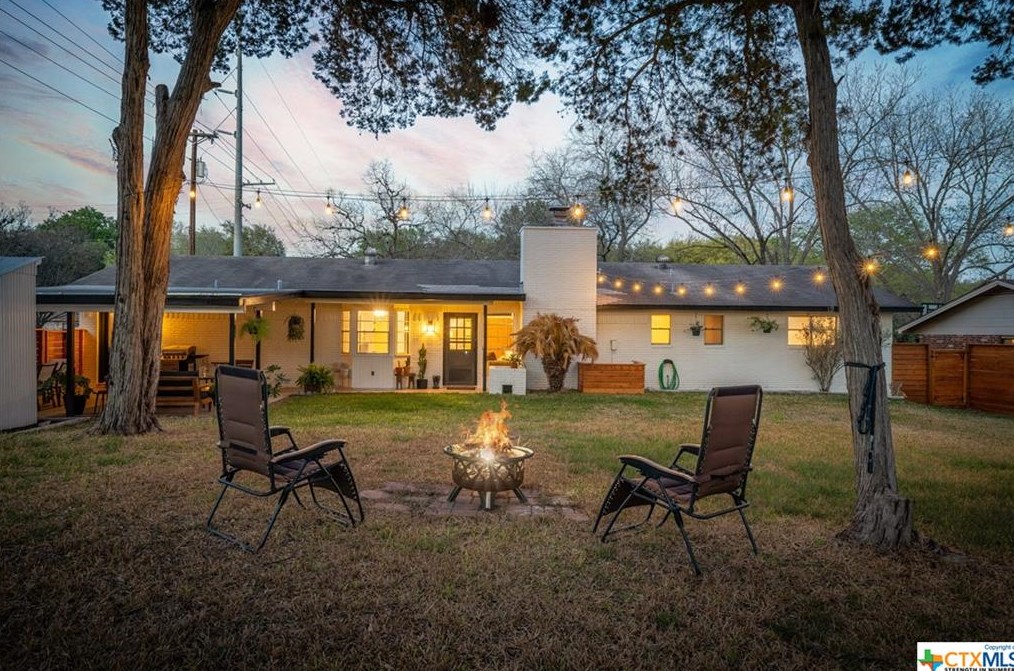 561 Beverly Ln, New Braunfels TX 78130-6147 exterior