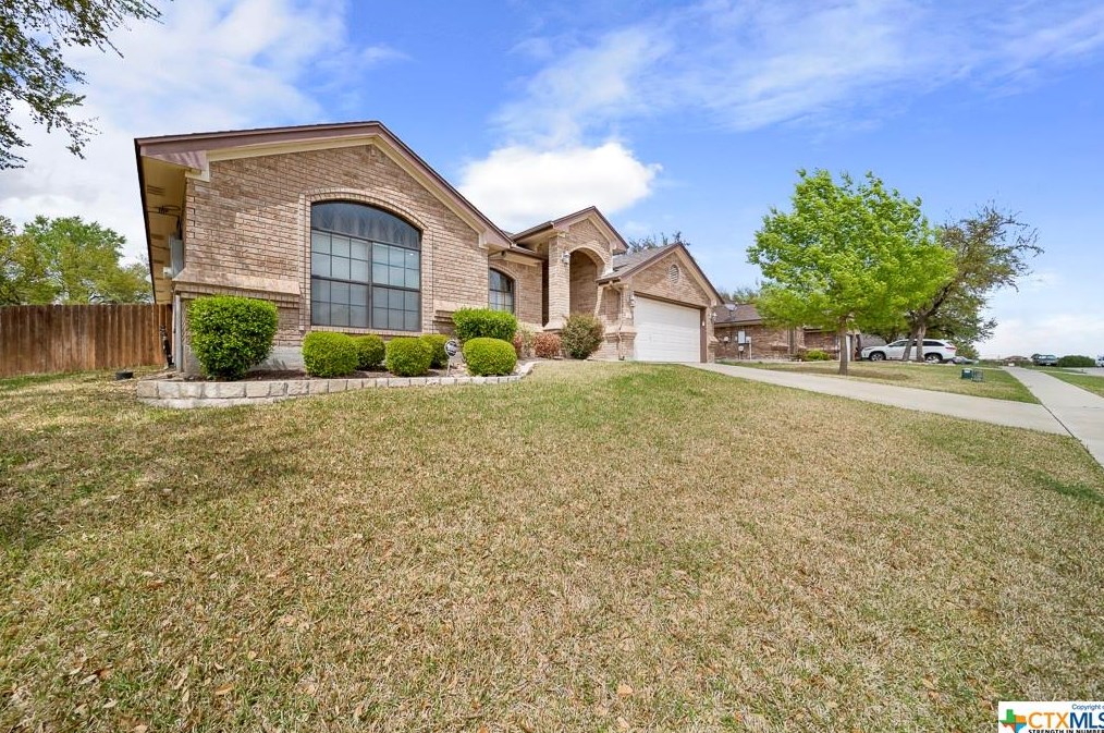 6407 Titanium Dr, Killeen, TX 76542-5929