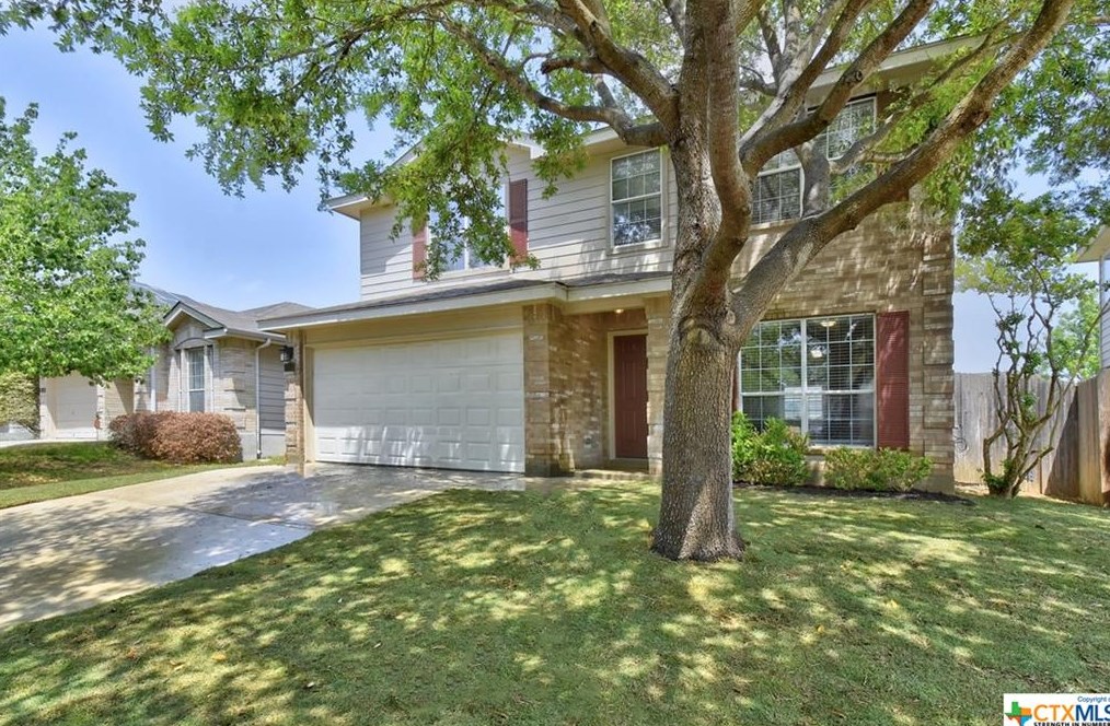 2473 Medina Dr, New Braunfels, TX 78130-3185