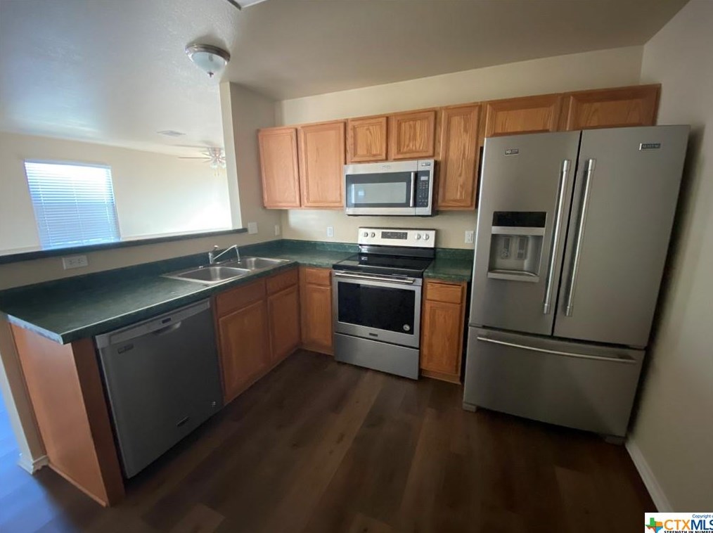 230 Bushtail Dr, New Braunfels, TX 78130-3293