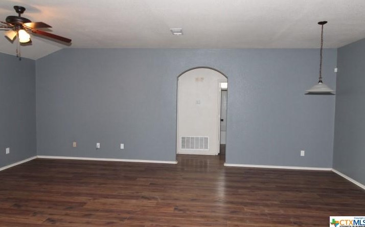 3106 Alamocitos Creek Dr, Killeen, TX 76549-5928