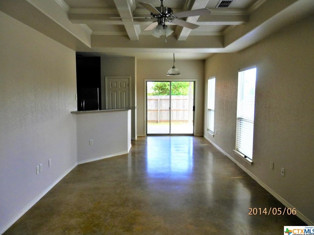 1016 Brown Rock Dr, New Braunfels, TX 78130