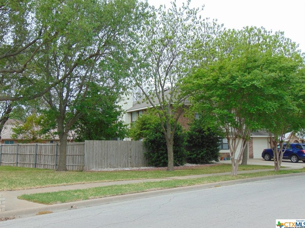 506 Snapper Cv, Killeen, TX 76542-2652