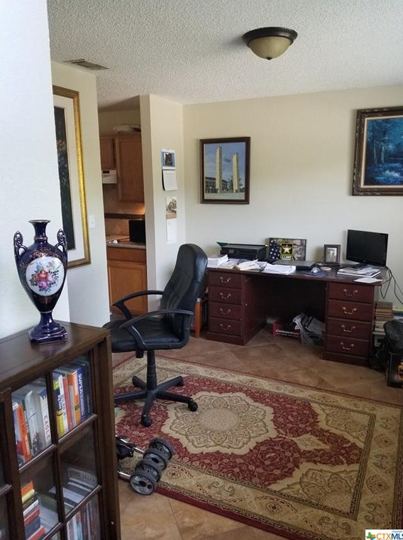 217 Quail Creek Dr, San Marcos, TX 78666