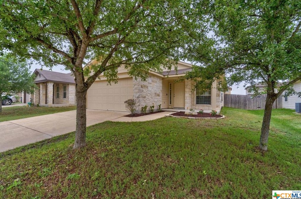 732 Guna Dr, New Braunfels, TX 78130-2012