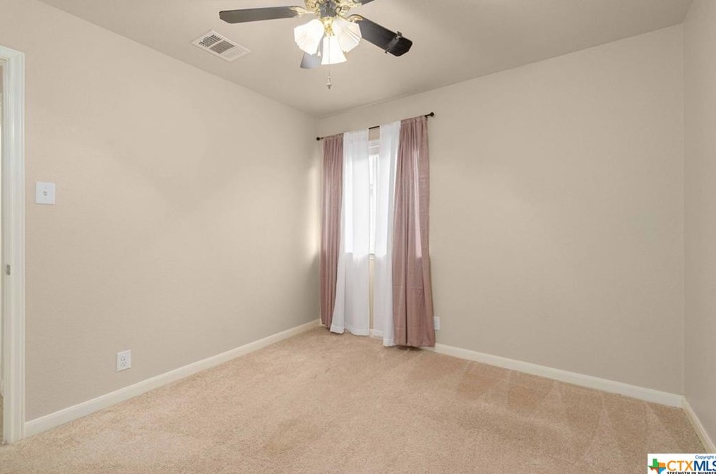 732 Guna Dr, New Braunfels TX 78130-2012 exterior