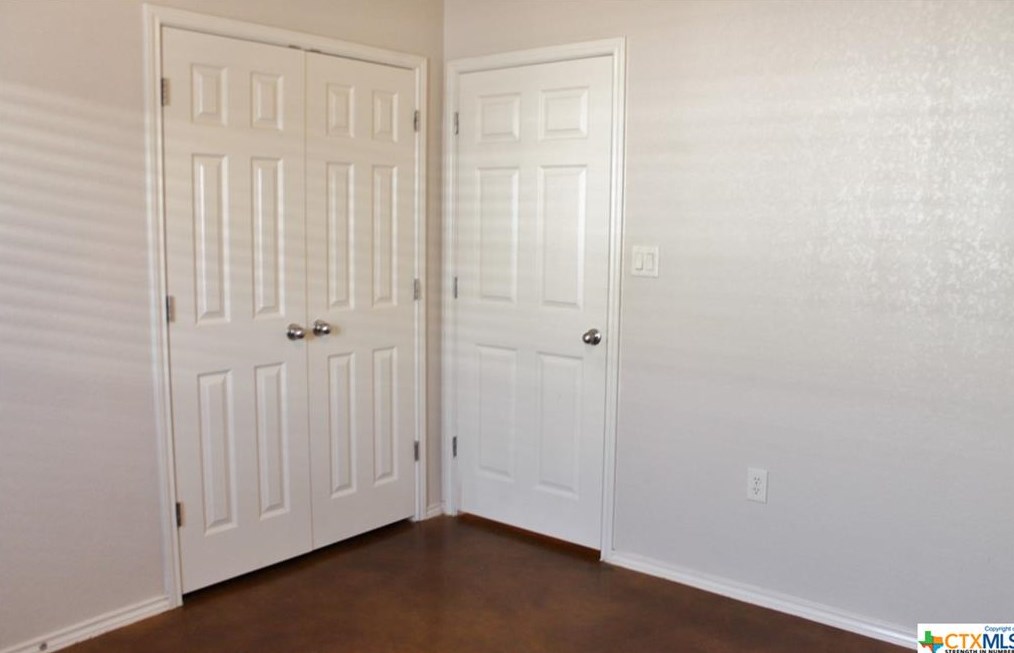 229 Anne Louise Dr, New Braunfels TX  78130-3493 exterior