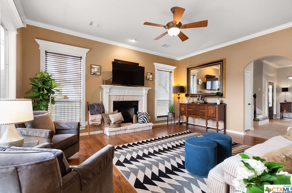 2219 Cotton Blvd, New Braunfels TX 78130-2456 exterior