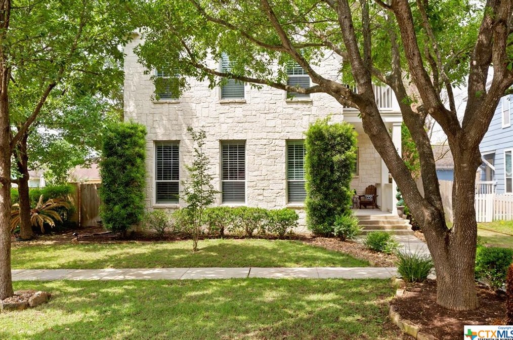 2219 Cotton Blvd, New Braunfels, TX 78130-2456