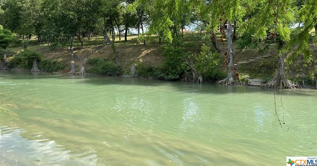 200 Uecker, Spring Branch, TX 78070
